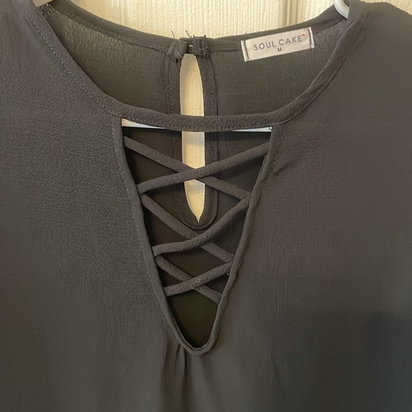 Lace up top - Picture 2 of 5